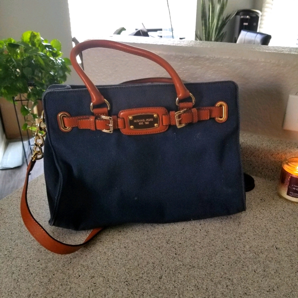 MICHEAL KORS HANDBAG